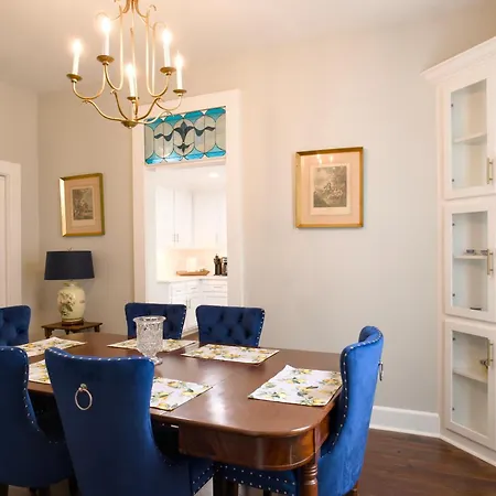Borum House - 3 Bed, 2 & Half Bath, Full Kitchen, Heart Of Downtown Natchez Exterior photo