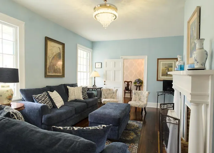 Borum House - 3 Bed, 2 & Half Bath, Full Kitchen, Heart Of Downtown Natchez