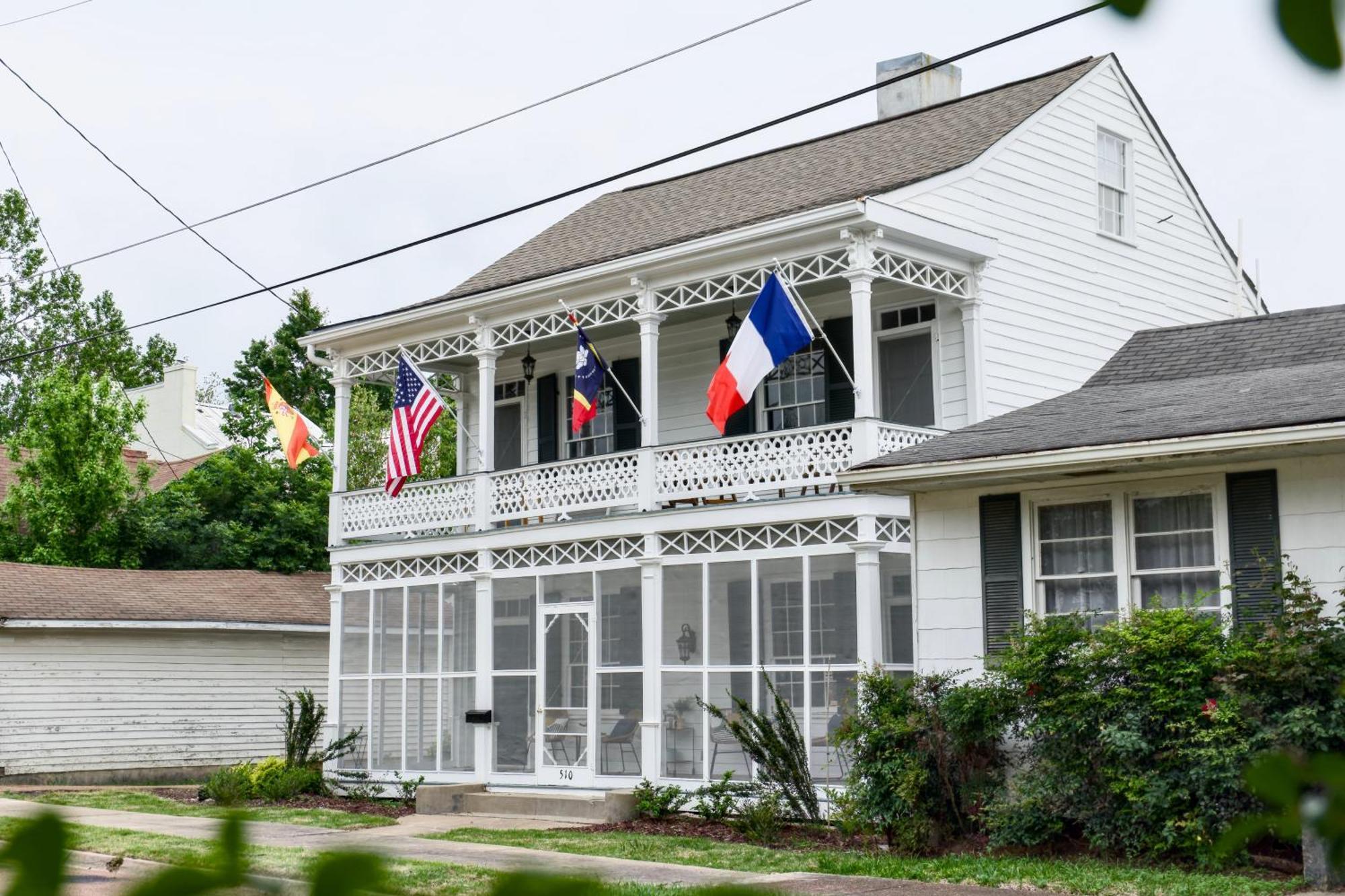 Casa vacanze Borum House - 3 Bed, 2 & Half Bath, Full Kitchen, Heart Of Downtown Natchez